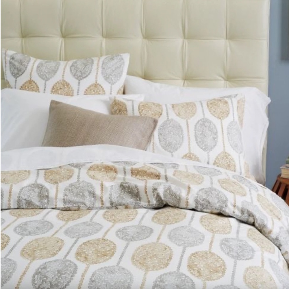 RARE West Elm Medallion Dot  Full/Queen Duvet Cover Gray White Tan Modern Cotton